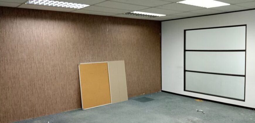 Jaya one commercial  semi-furnished rent