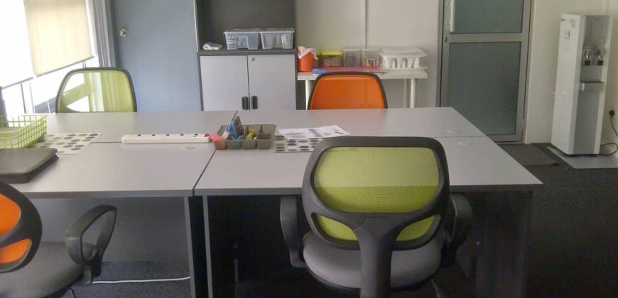 Oasis square bd rent