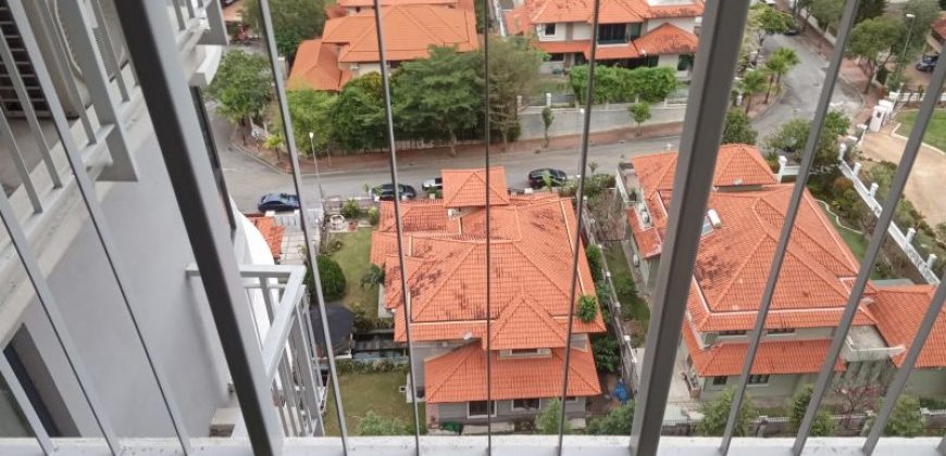 Maisson ara damansara  semi-furnished rent