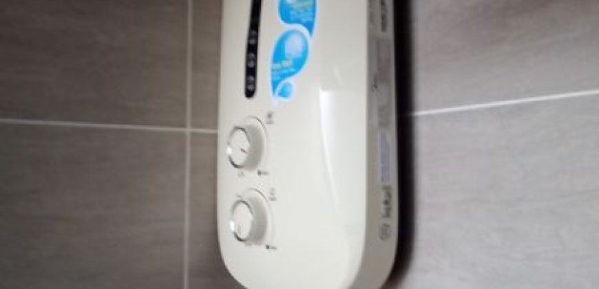 Maisson ara damansara  semi-furnished rent