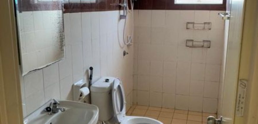 Bayu puteri apartment @ tropicana  semi-furnished sale