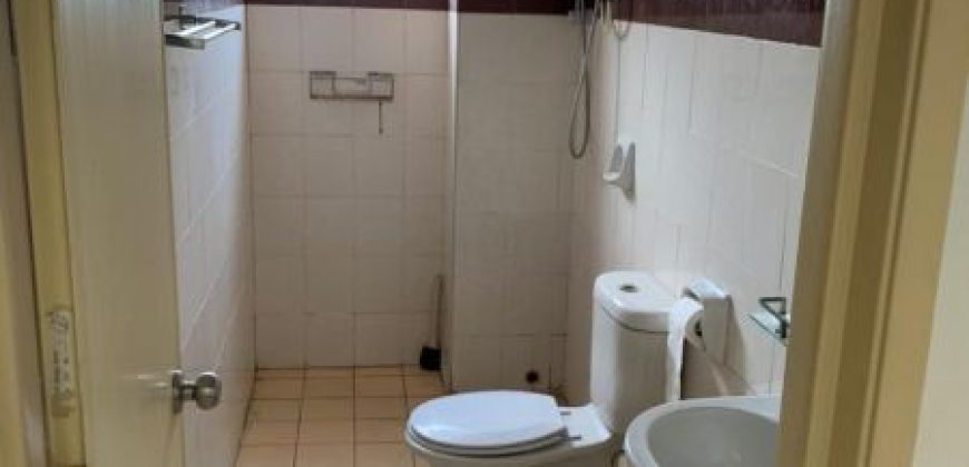 Bayu puteri apartment @ tropicana  semi-furnished sale