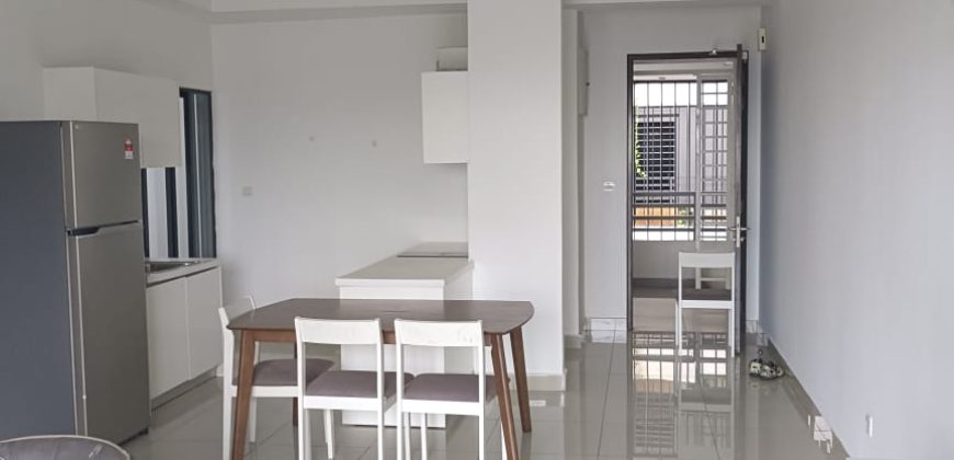 Glomac centro service apartment  semi-furnished sale